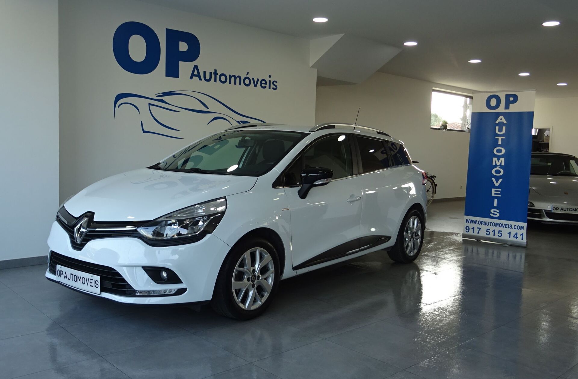 RENAULT Clio 1.5 dCi Limited