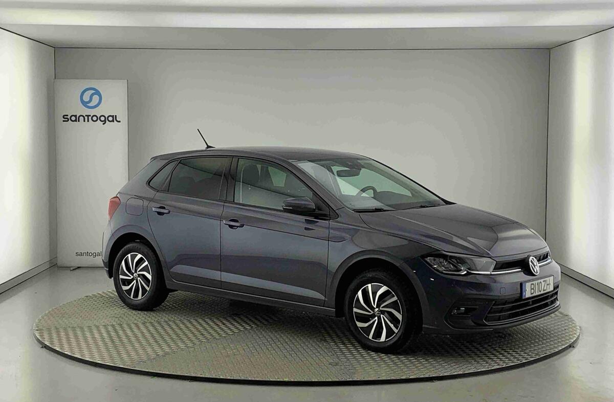 VOLKSWAGEN Polo 1.0 TSI Urban DSG