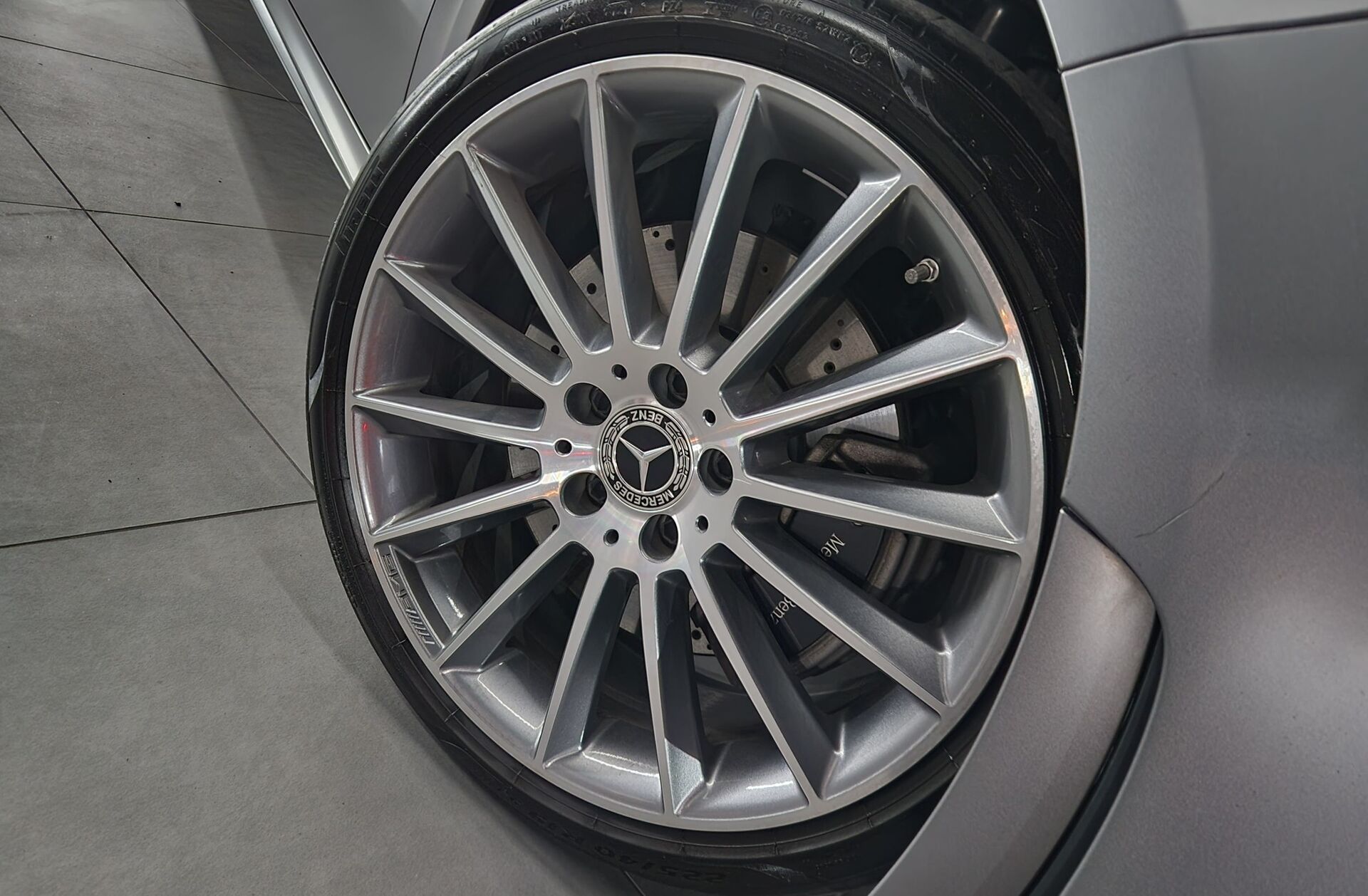 MERCEDES Classe A A 250 e AMG Line