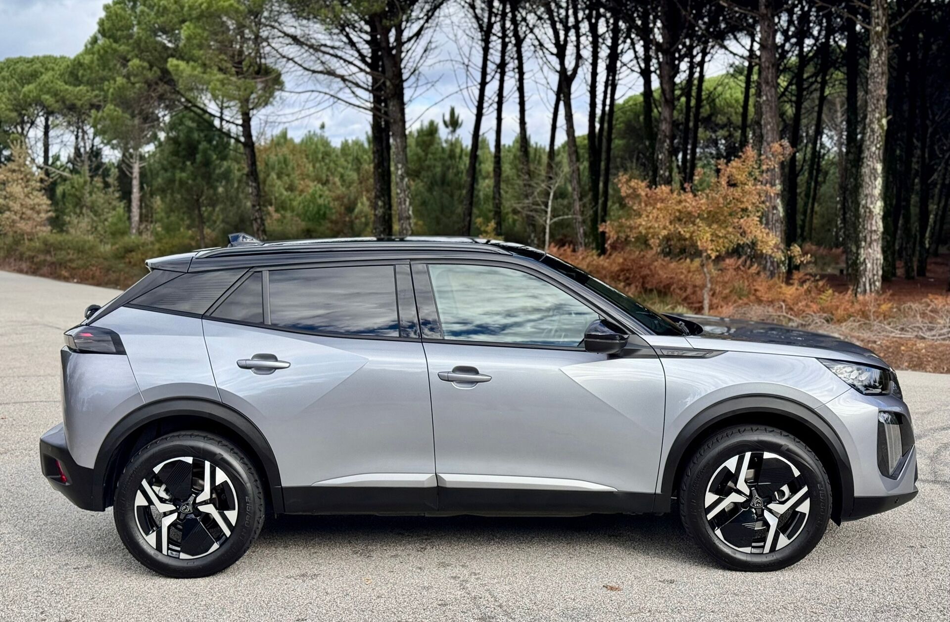 PEUGEOT 2008 1.2 PureTech GT EAT8