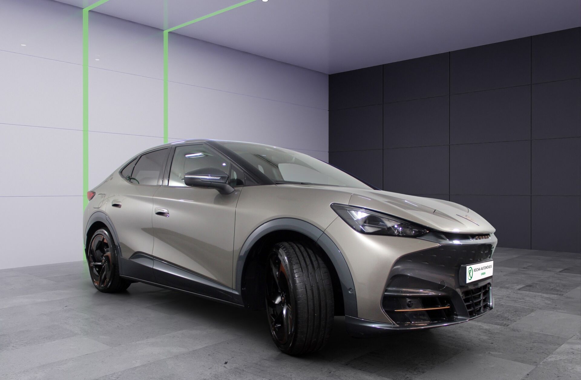 CUPRA Tavascan 77 kWh VZ