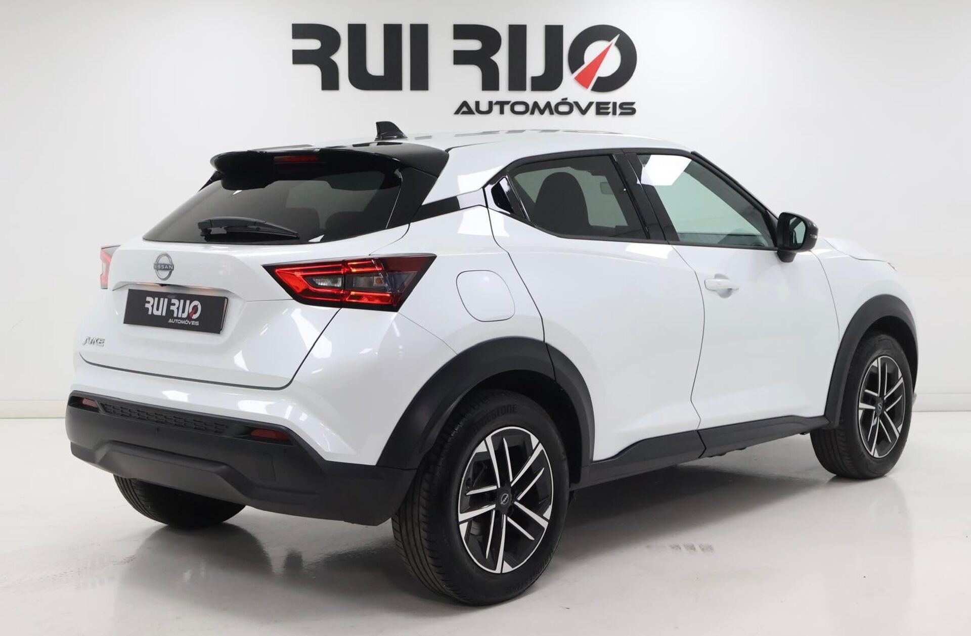NISSAN Juke 1.0 DIG-T N-Connecta DCT