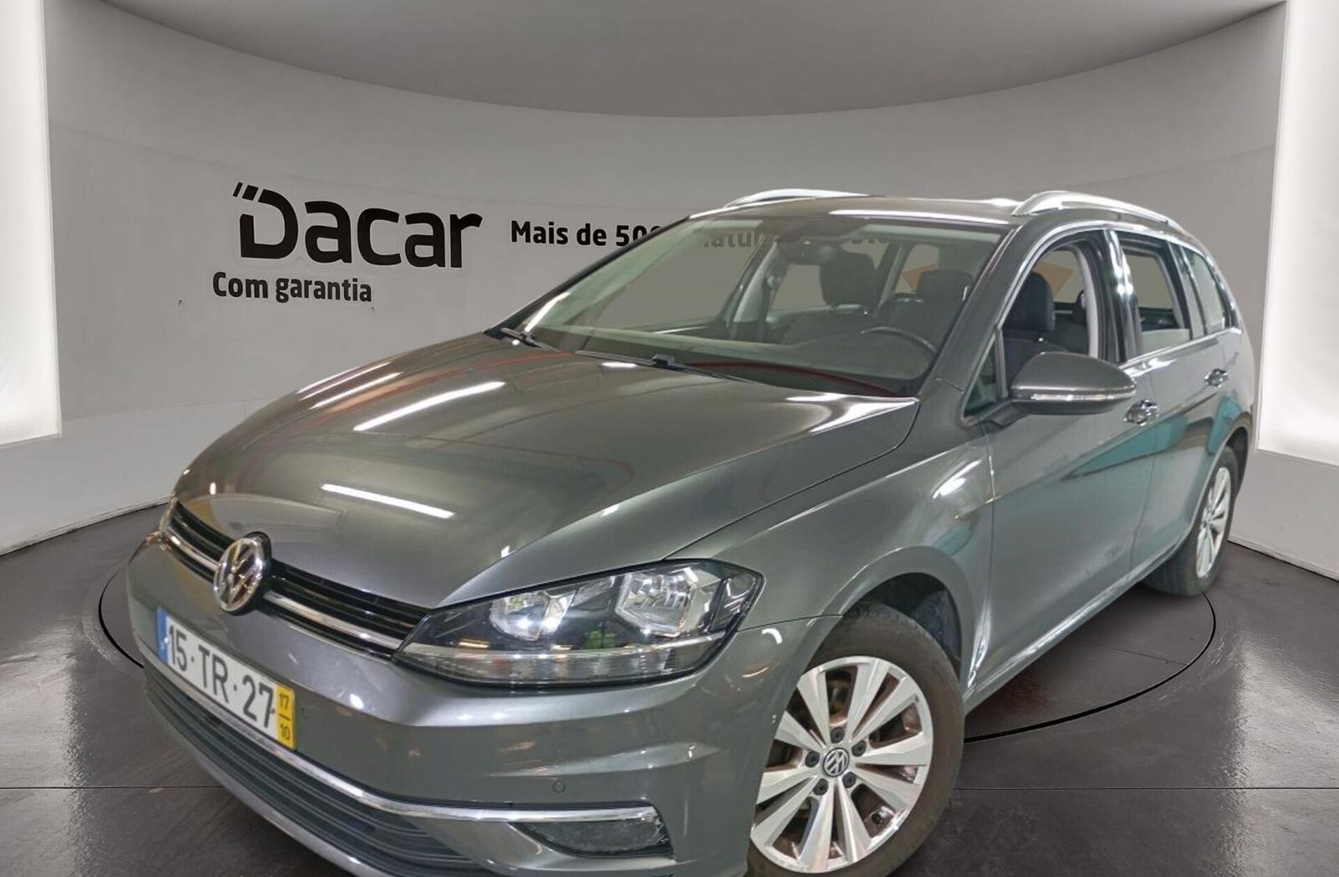 VOLKSWAGEN Golf 1.6 TDi Confortline