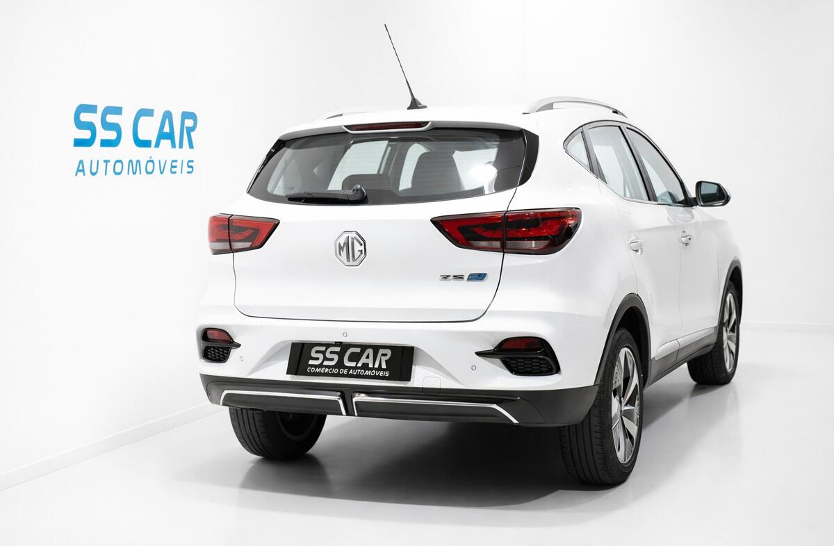 MG ZS 72.6 kWh Luxury