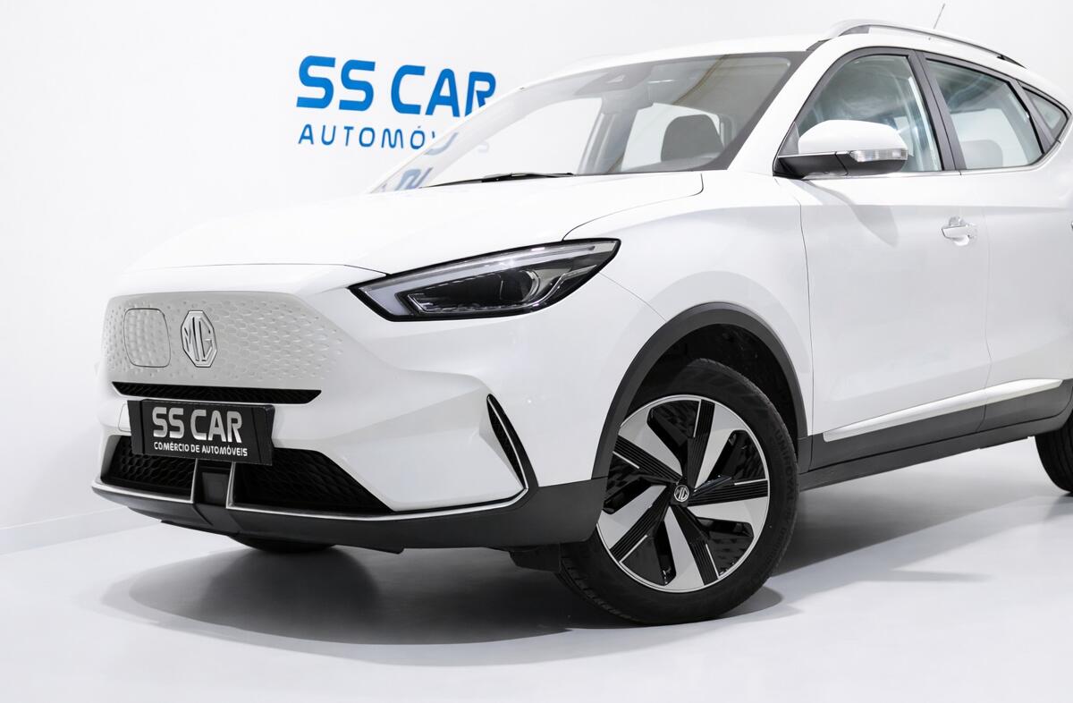 MG ZS 72.6 kWh Luxury