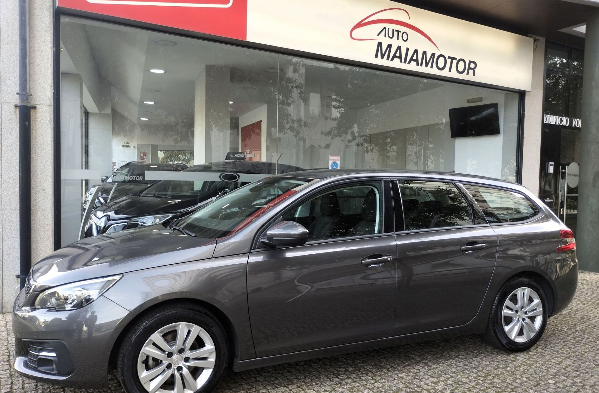 PEUGEOT 308 SW 1.5 BlueHDi Allure
