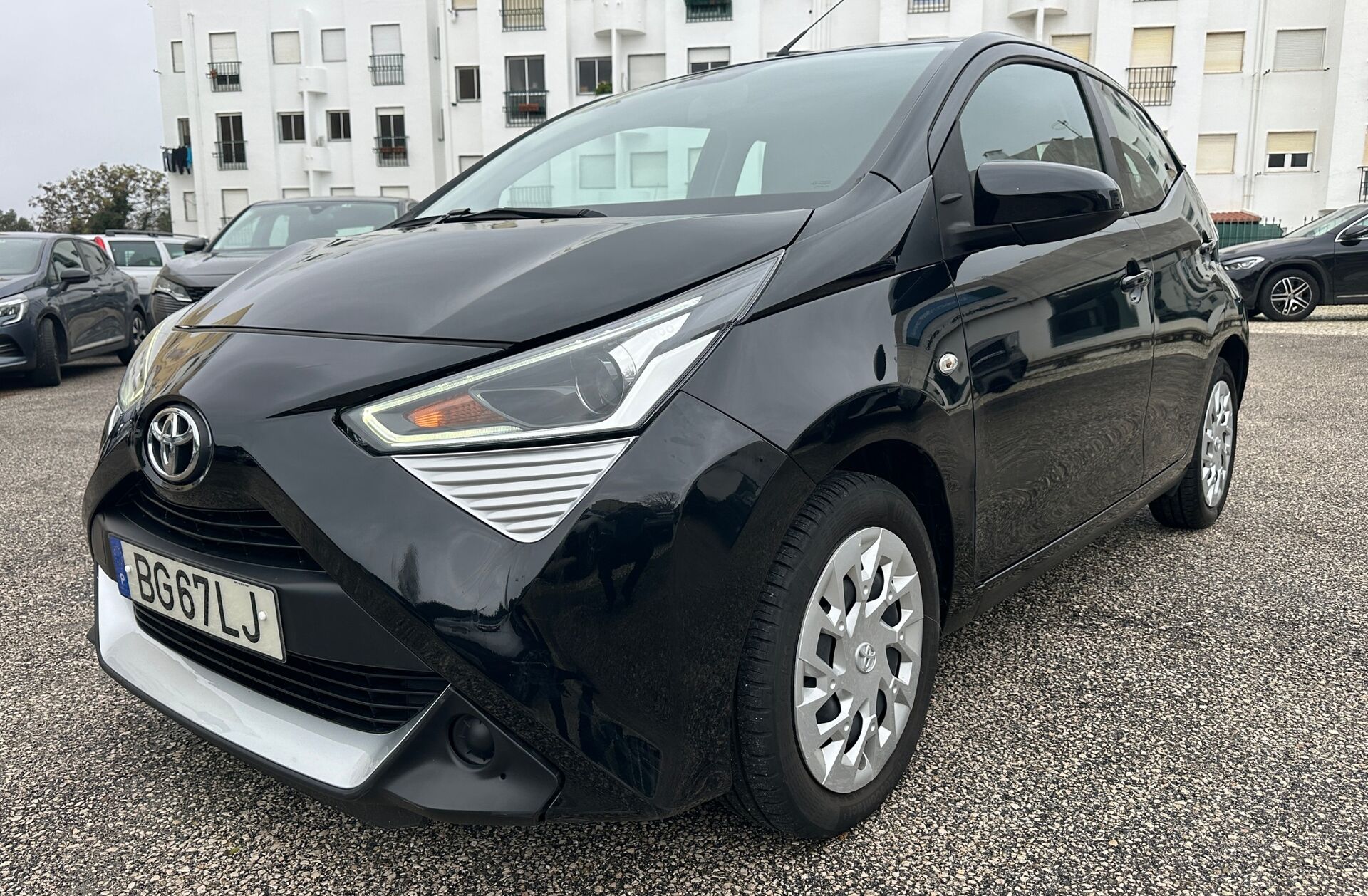 TOYOTA Aygo 1.0 X-Play+X-Touch