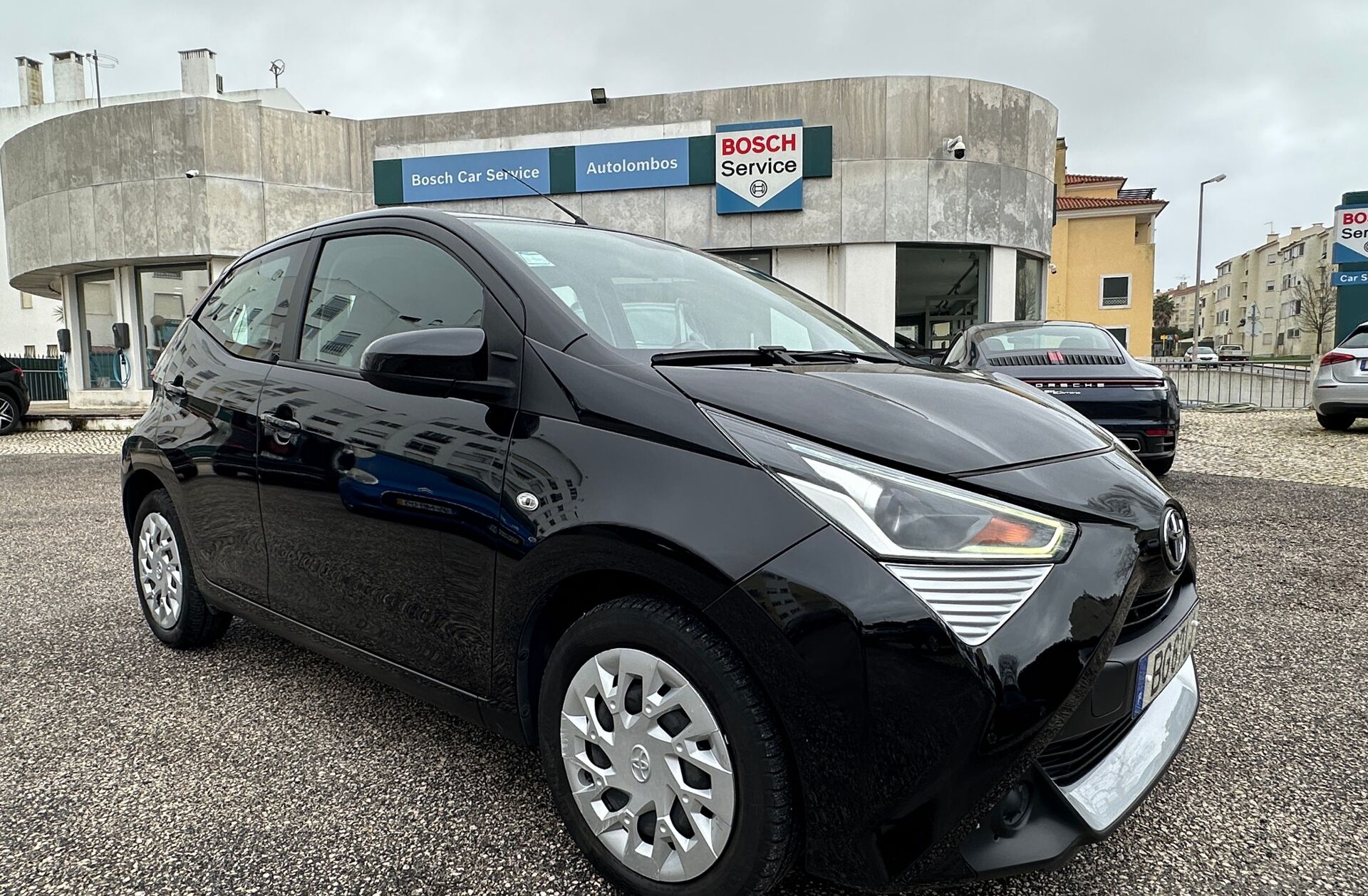 TOYOTA Aygo 1.0 X-Play+X-Touch