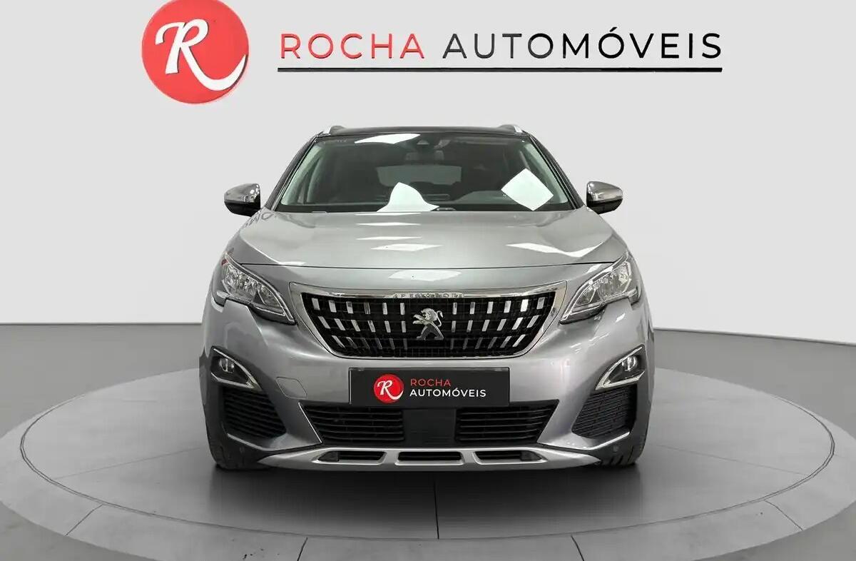 PEUGEOT 3008 1.2 PureTech Allure