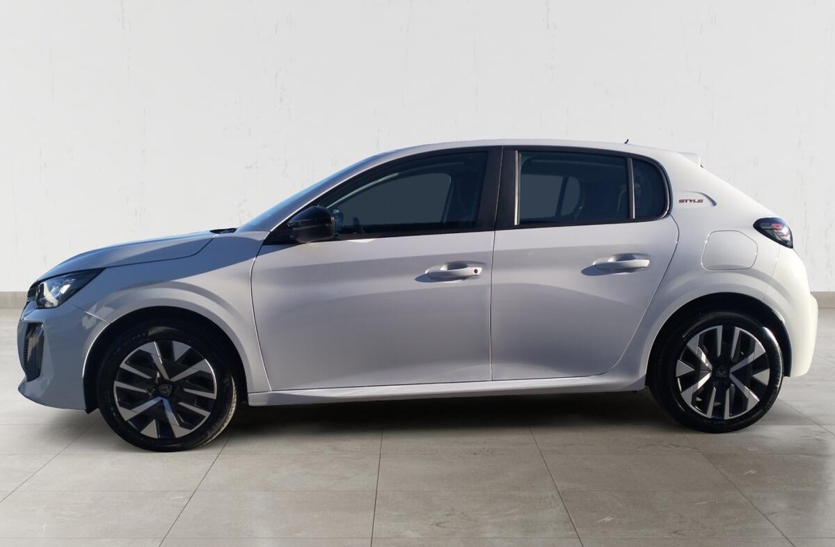 PEUGEOT 208 e- 51 kWh GT