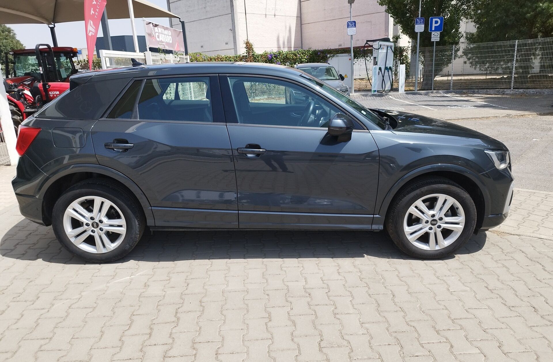 AUDI Q2 30 TFSI Advanced