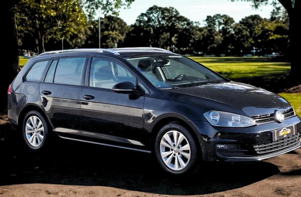 VOLKSWAGEN Golf 1.6 TDi BlueMotion Trendline