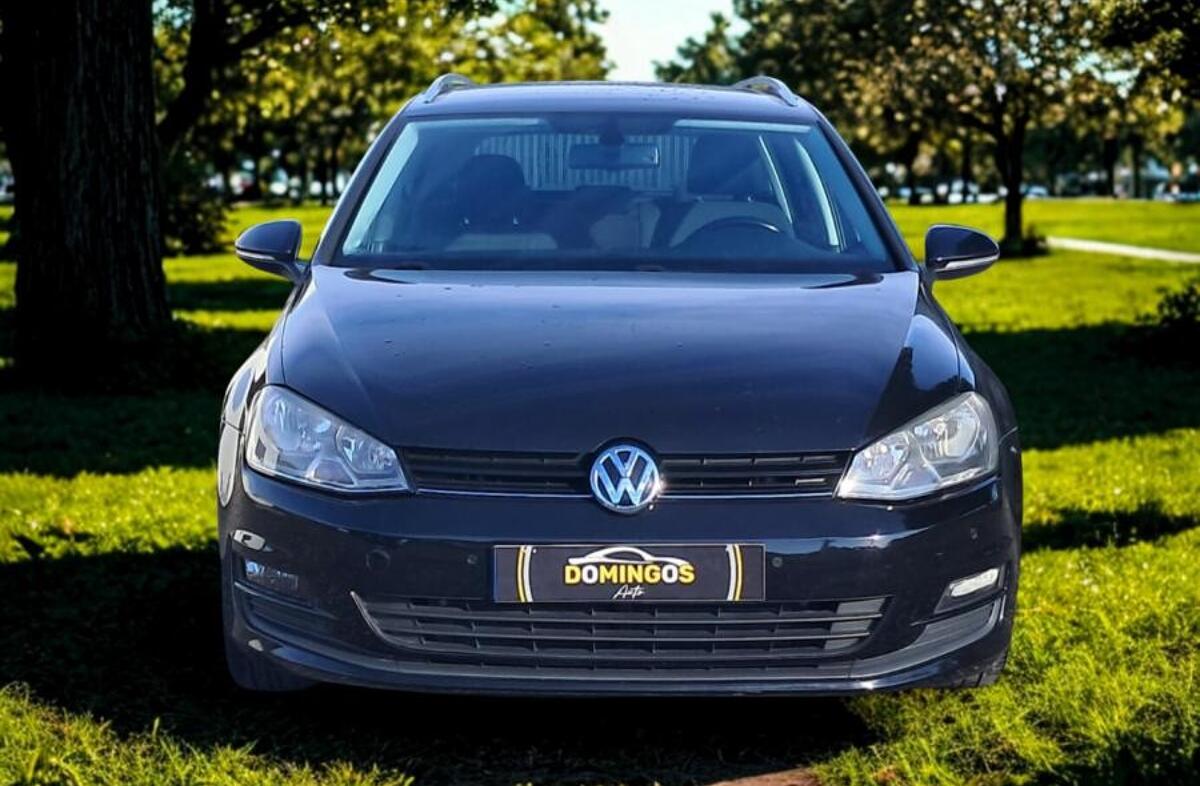 VOLKSWAGEN Golf 1.6 TDi BlueMotion Trendline