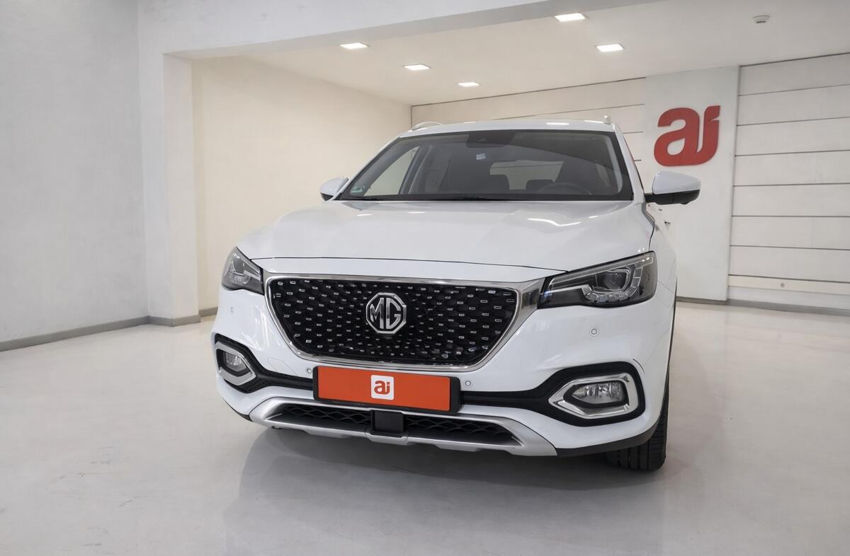 MG EHS 1.5 T-GDI Plug-in Hybrid Luxury