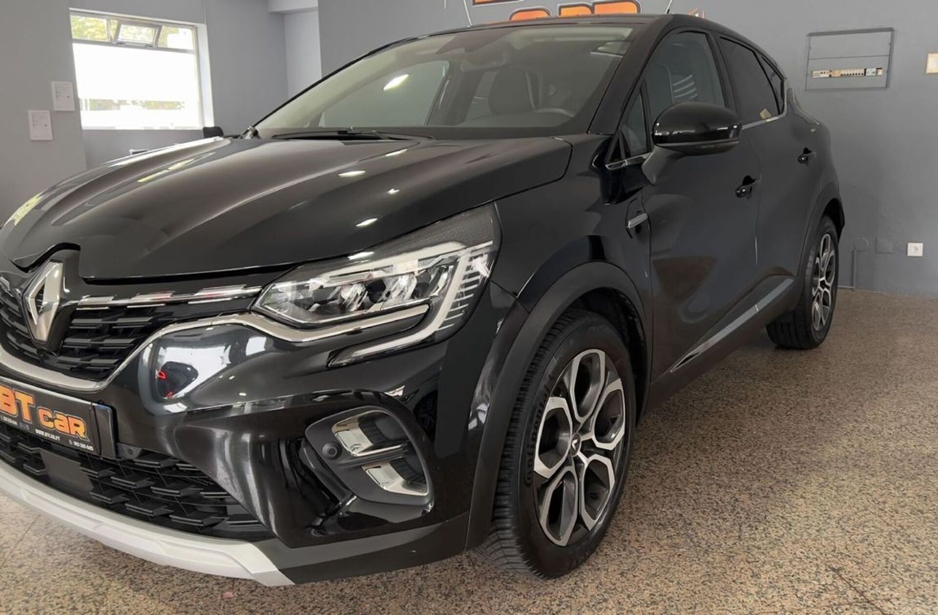 RENAULT Captur 1.0 TCe Intens