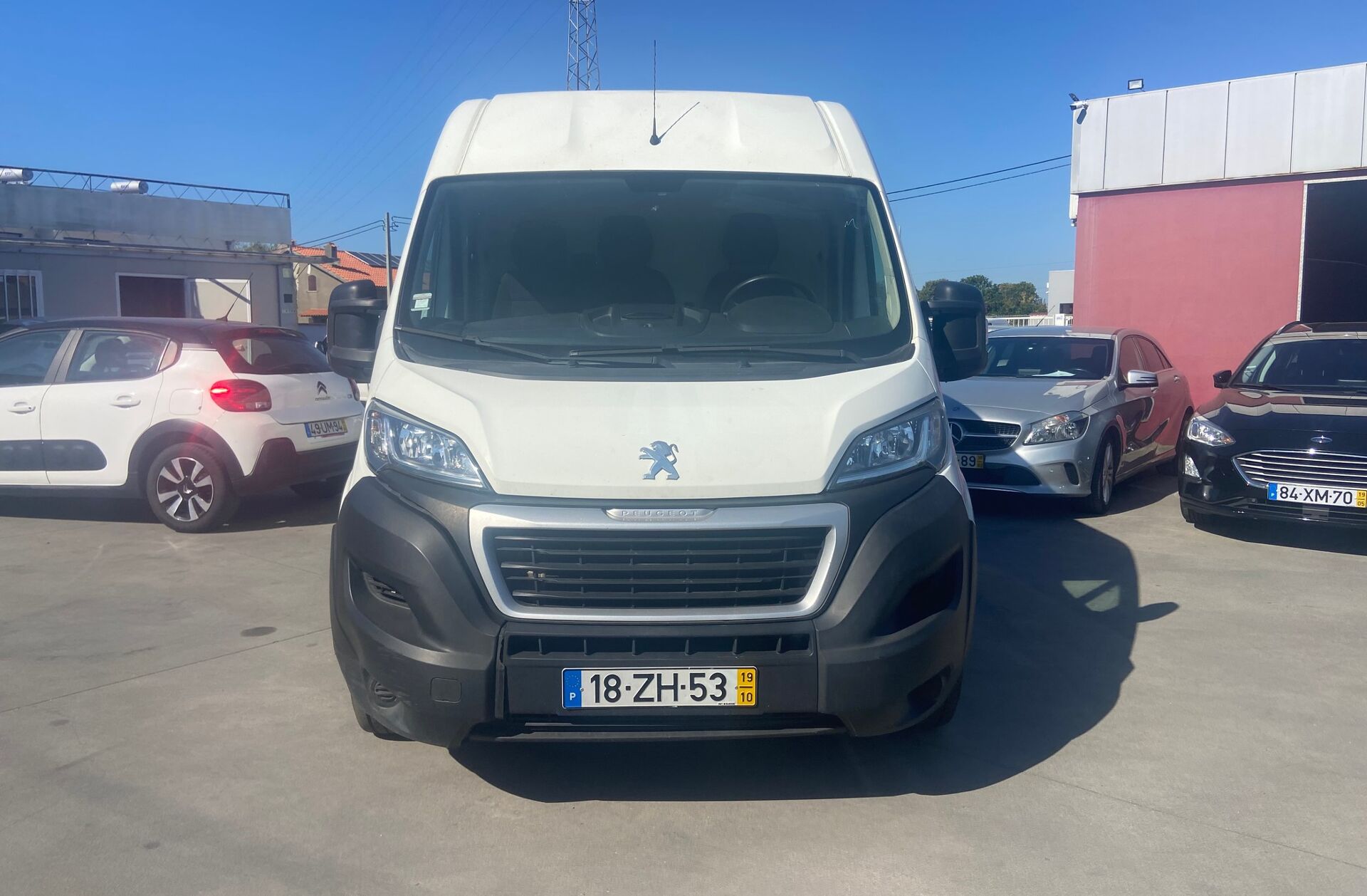 PEUGEOT Boxer 2.0 BlueHDi 330 L1H2 Pro