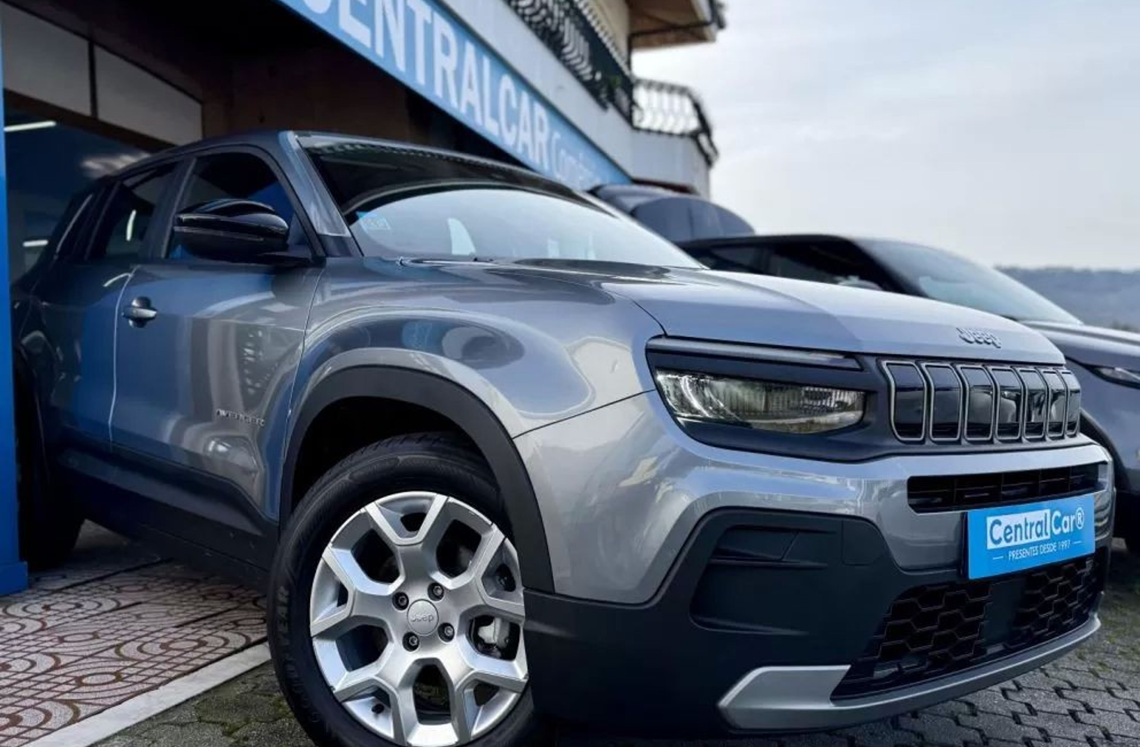 JEEP Avenger 1.2 GSE T3 Altitude 101Cv | GPS | CÂMARA | CARPLAY