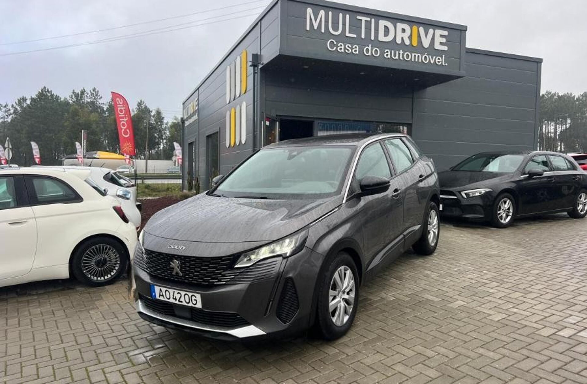 PEUGEOT 3008 1.5 BlueHDi Active Pack