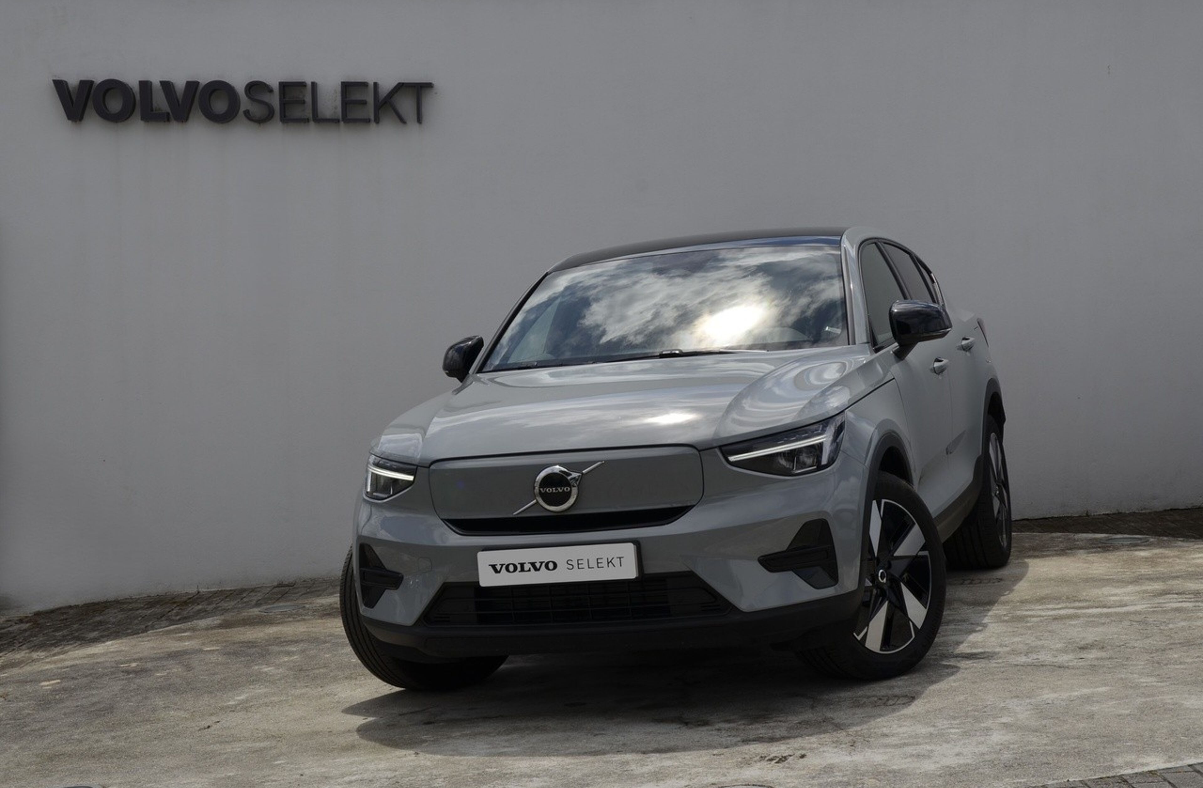 VOLVO C40 Recharge Extended Range Plus