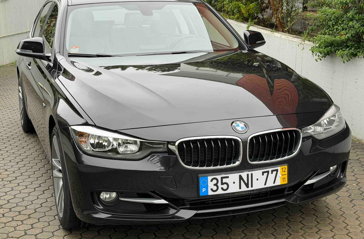 BMW Serie-3 328 i Auto Line Sport