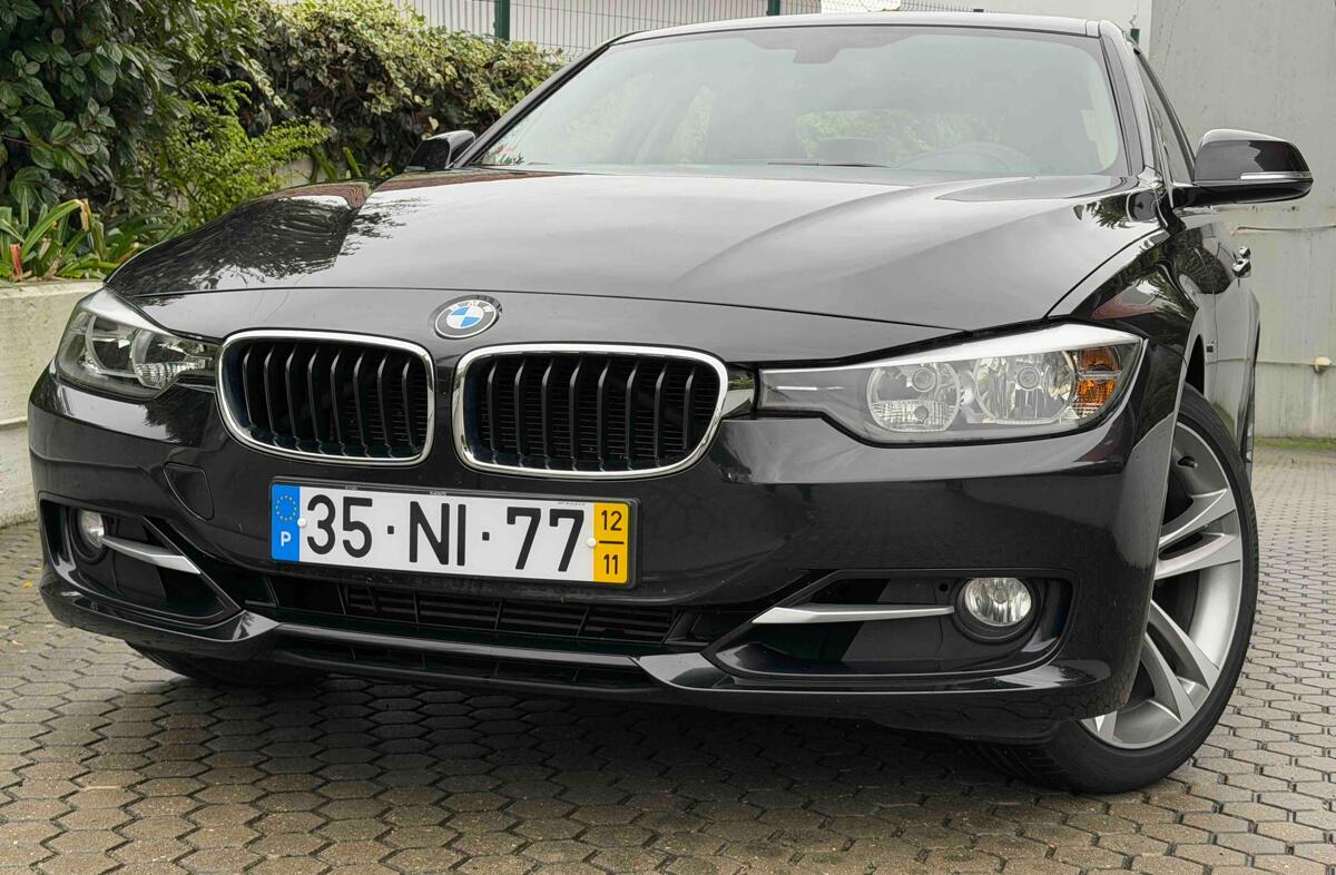BMW Serie-3 328 i Auto Line Sport