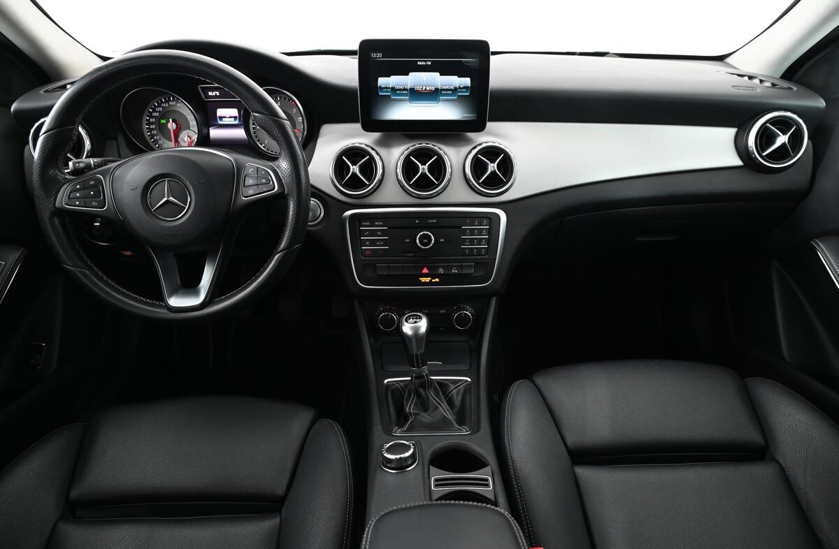 MERCEDES Classe GLA GLA 180 d AMG Line