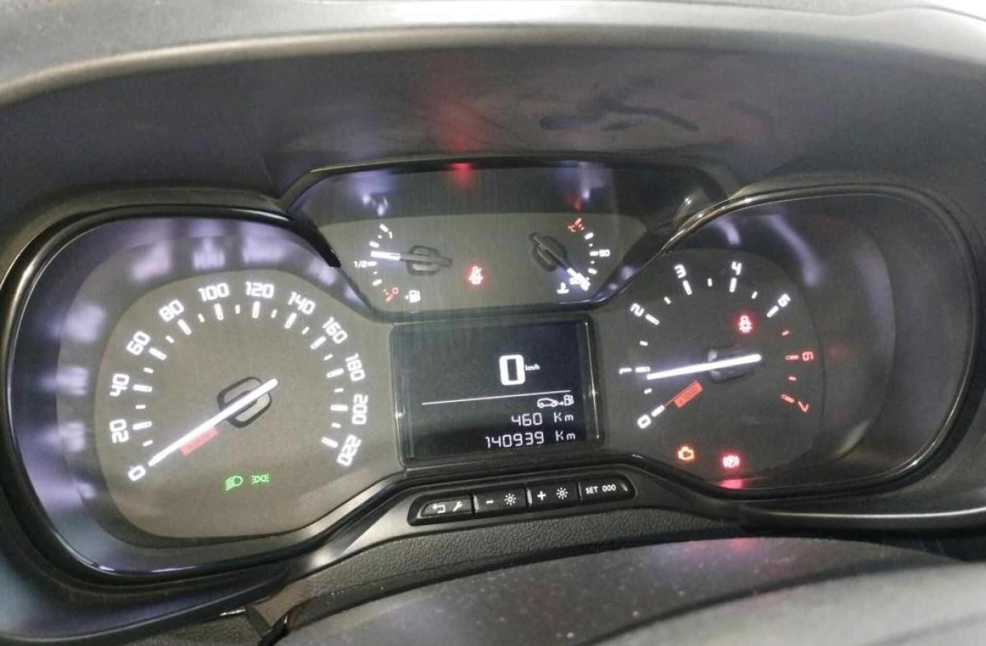 CITROEN Berlingo 1.5 BlueHDi XL Feel 7L