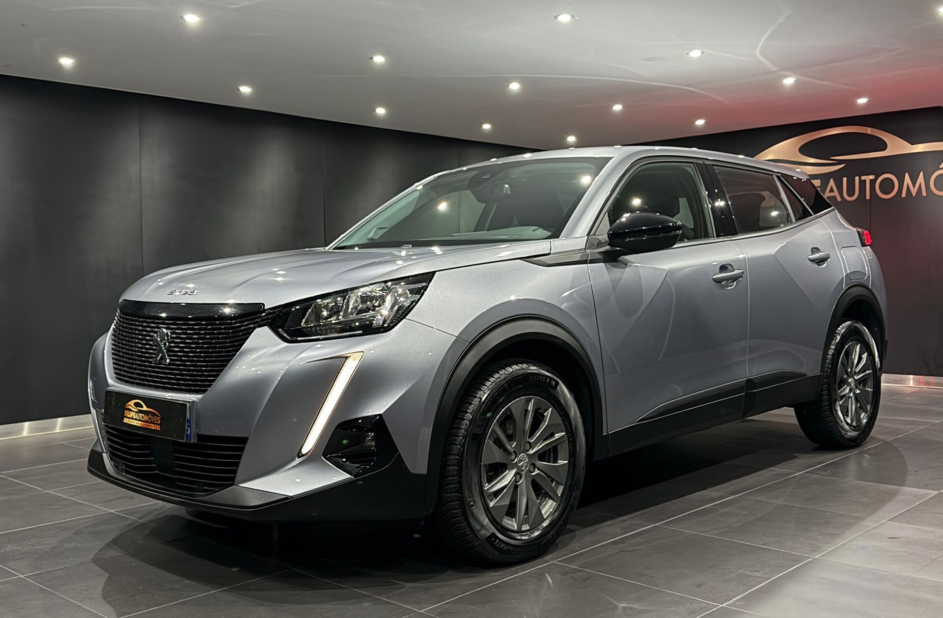 PEUGEOT 2008 1.2 PureTech Active Pack