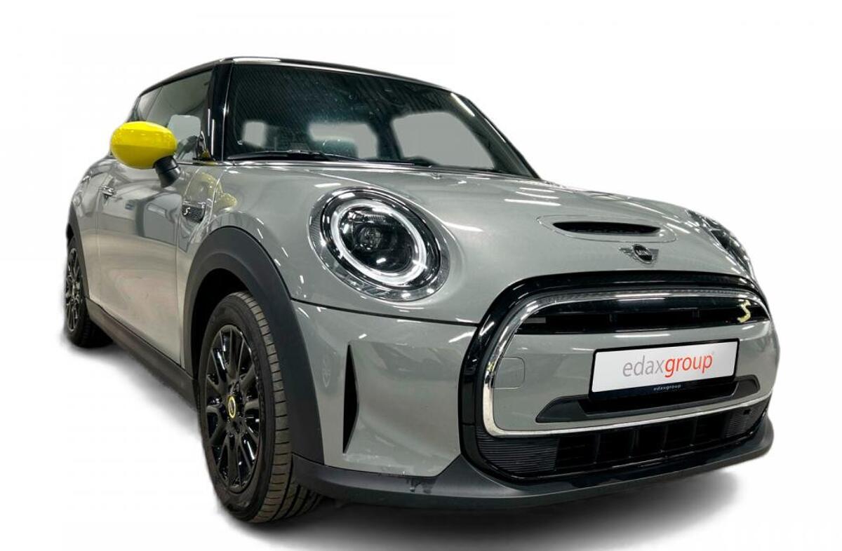 MINI Mini Cooper SE Premium Essential