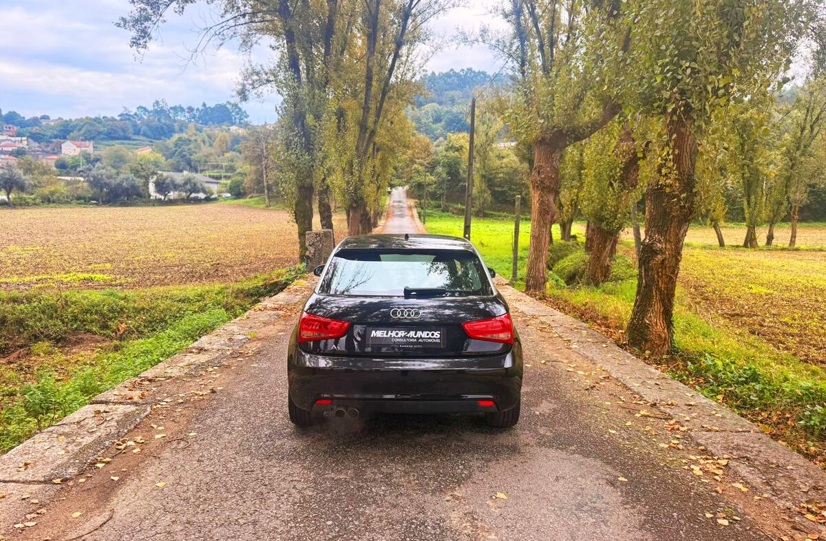 AUDI A1 1.4 TFSi Attraction S-Tronic