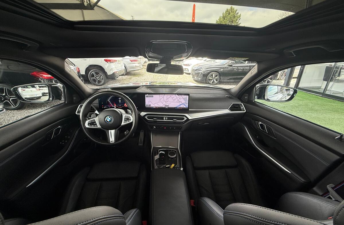 BMW Serie-3 330 e Pack Desportivo M Auto