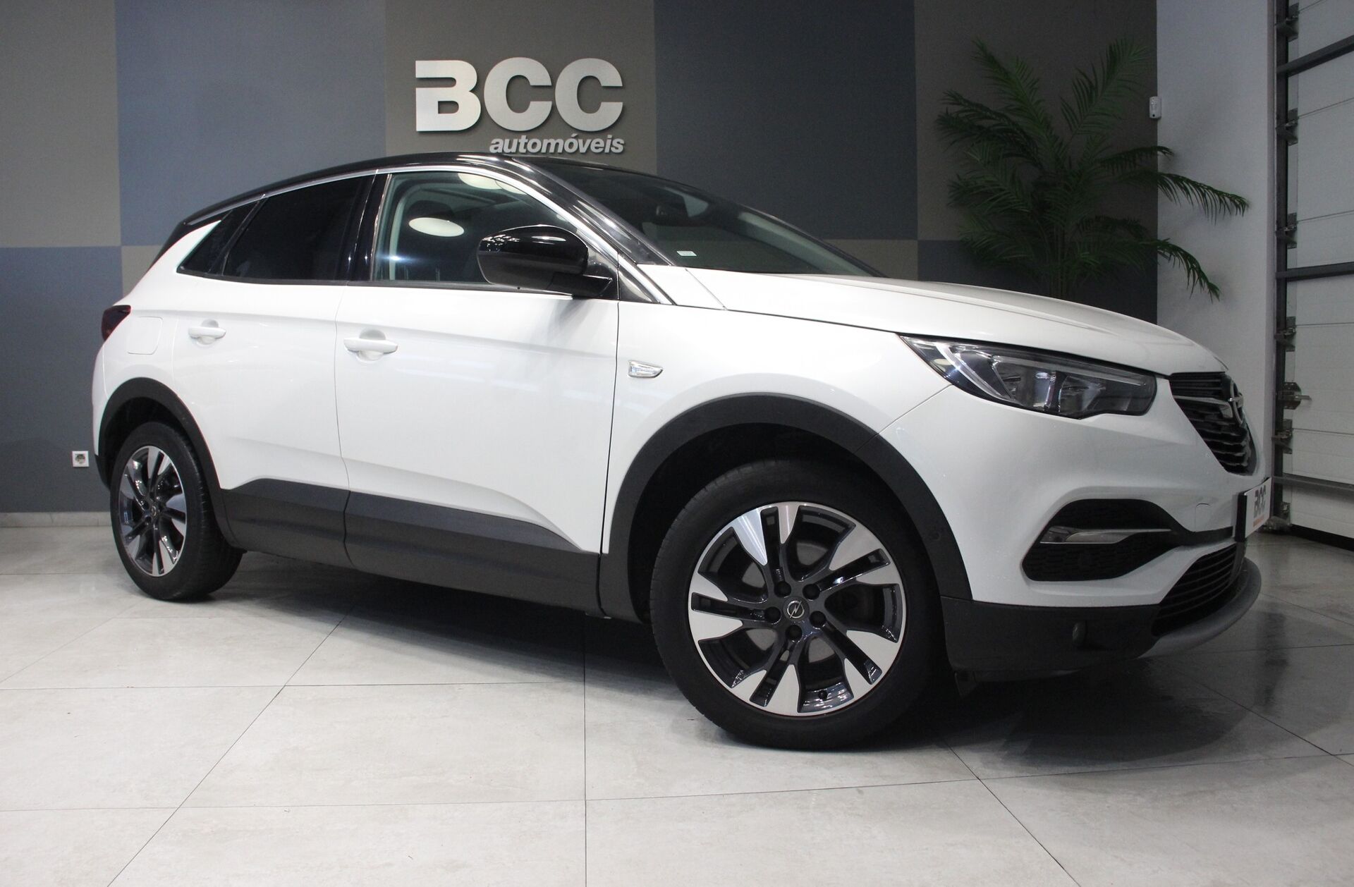 OPEL Grandland X 1.2 T Innovation AT