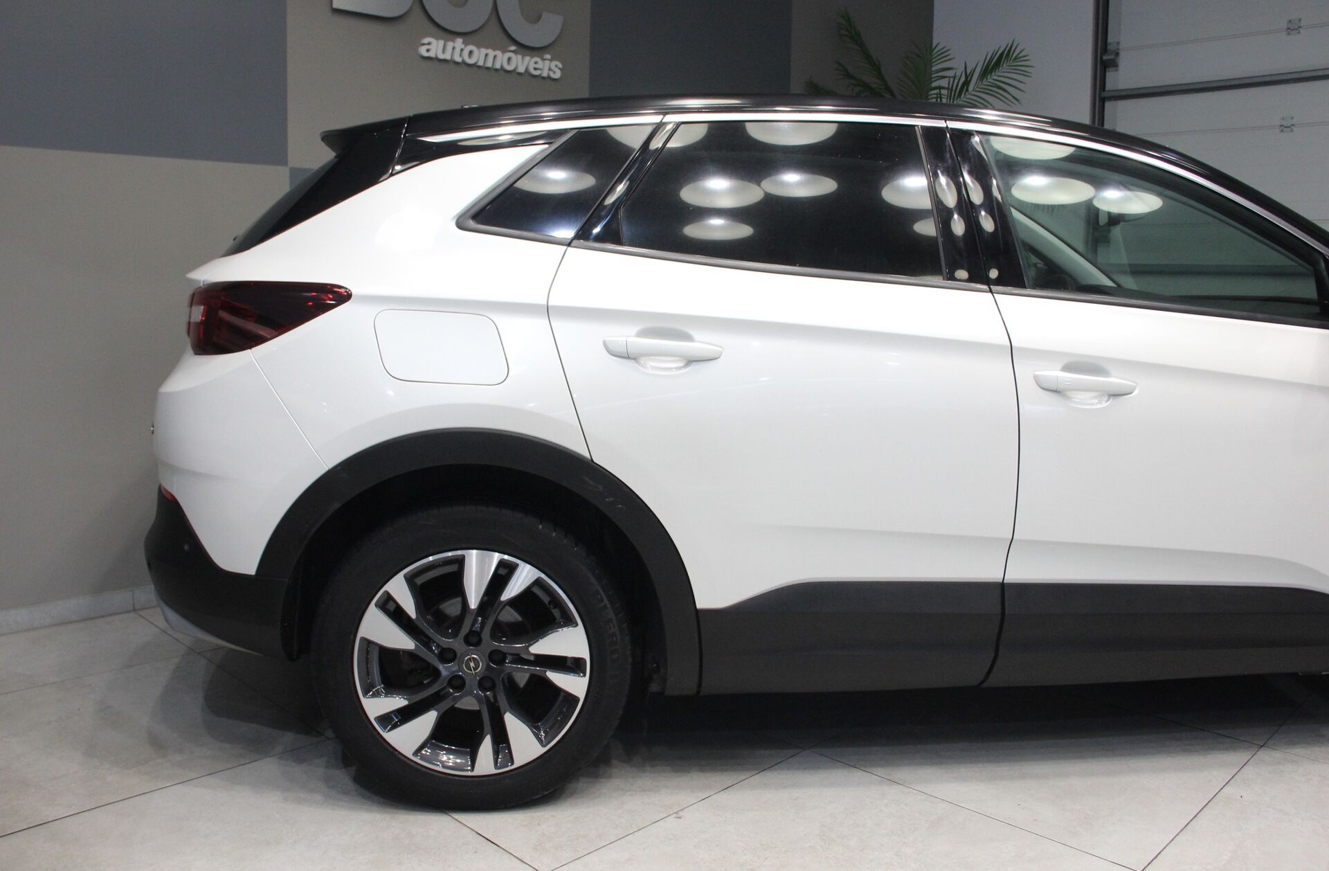 OPEL Grandland X 1.2 T Innovation AT