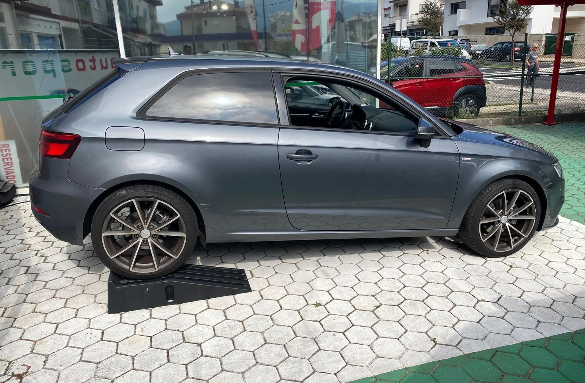 AUDI A3 1.6 TDi Sport S tronic