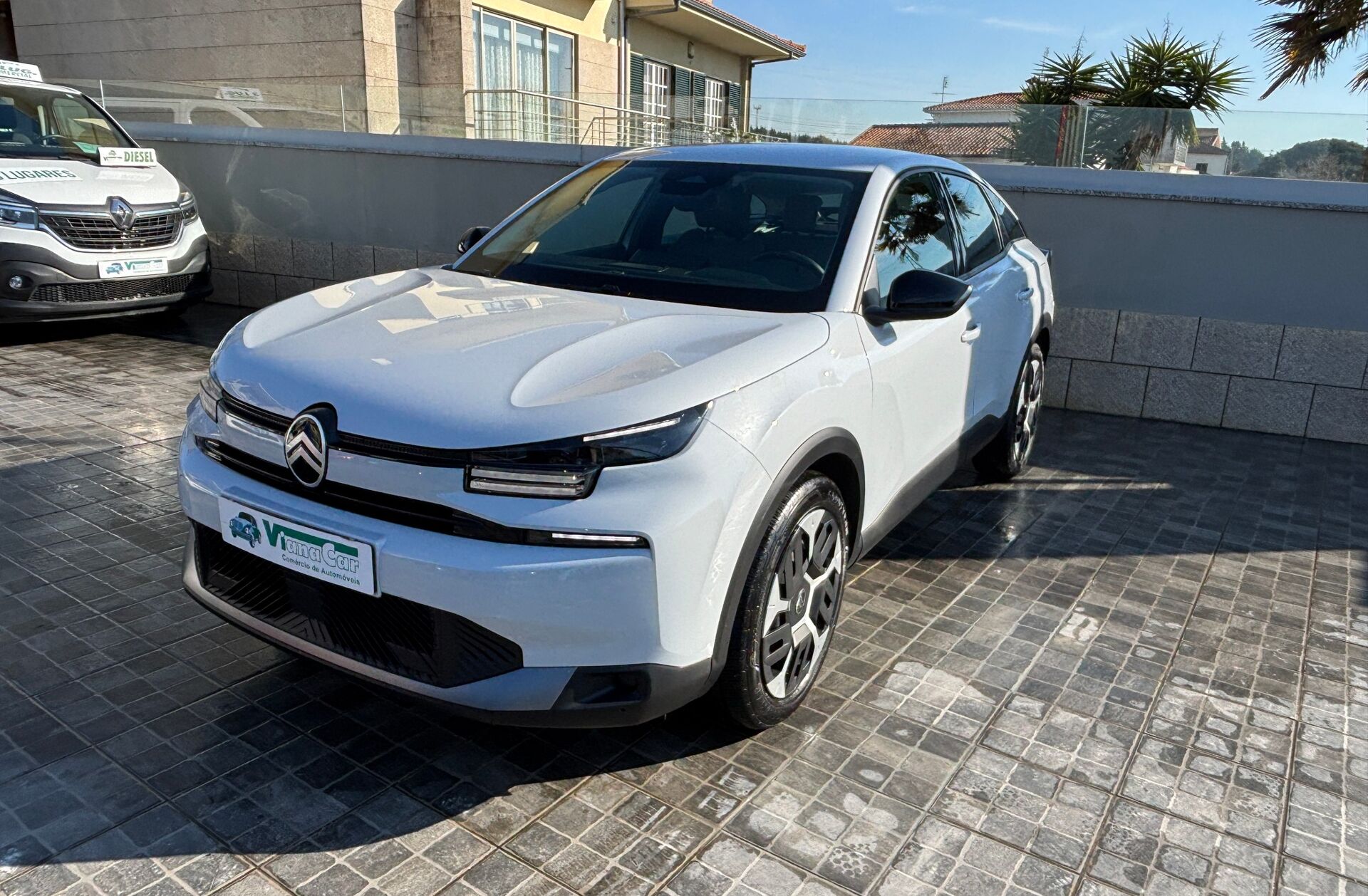 CITROEN C4 1.2 Hybrid Plus e-DSC6