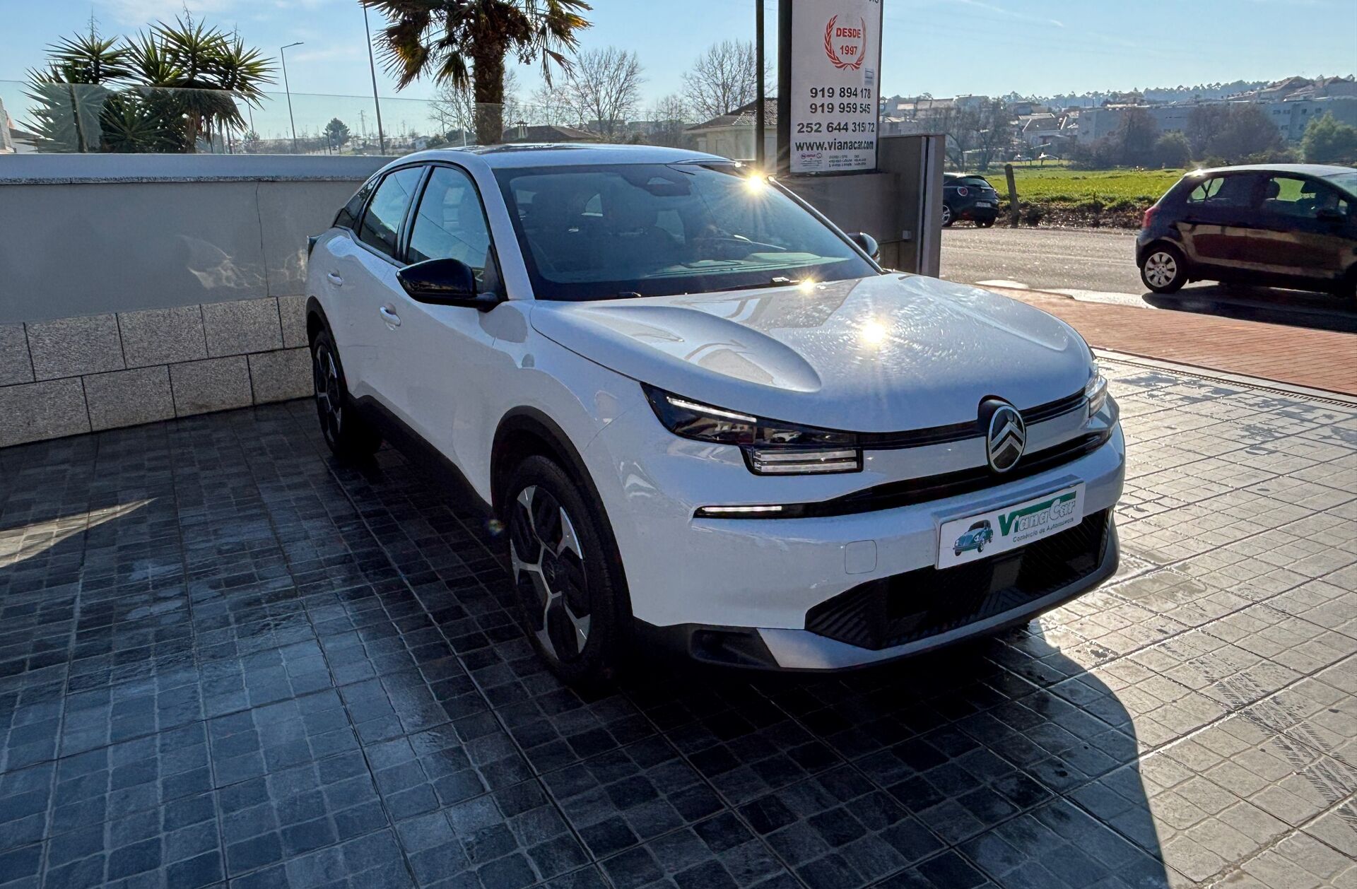 CITROEN C4 1.2 Hybrid Plus e-DSC6