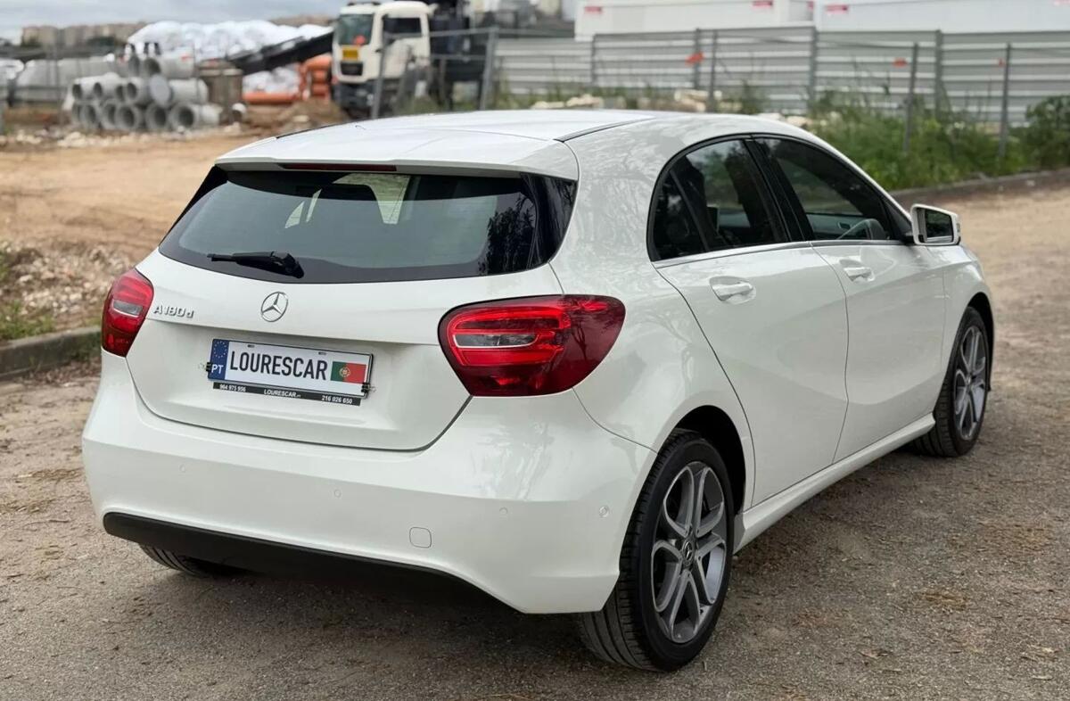 MERCEDES Classe A A 180 d Style Aut.