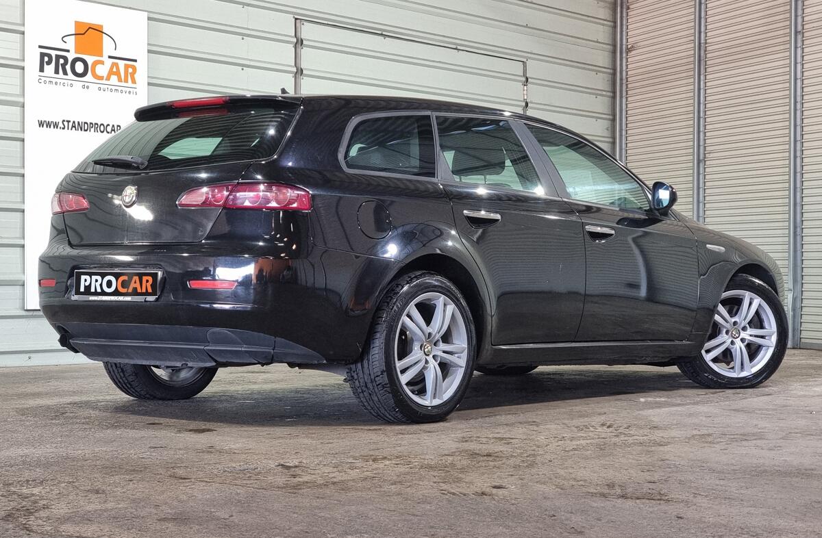 ALFA ROMEO 159 1.9 JTDm 16V Sportiva