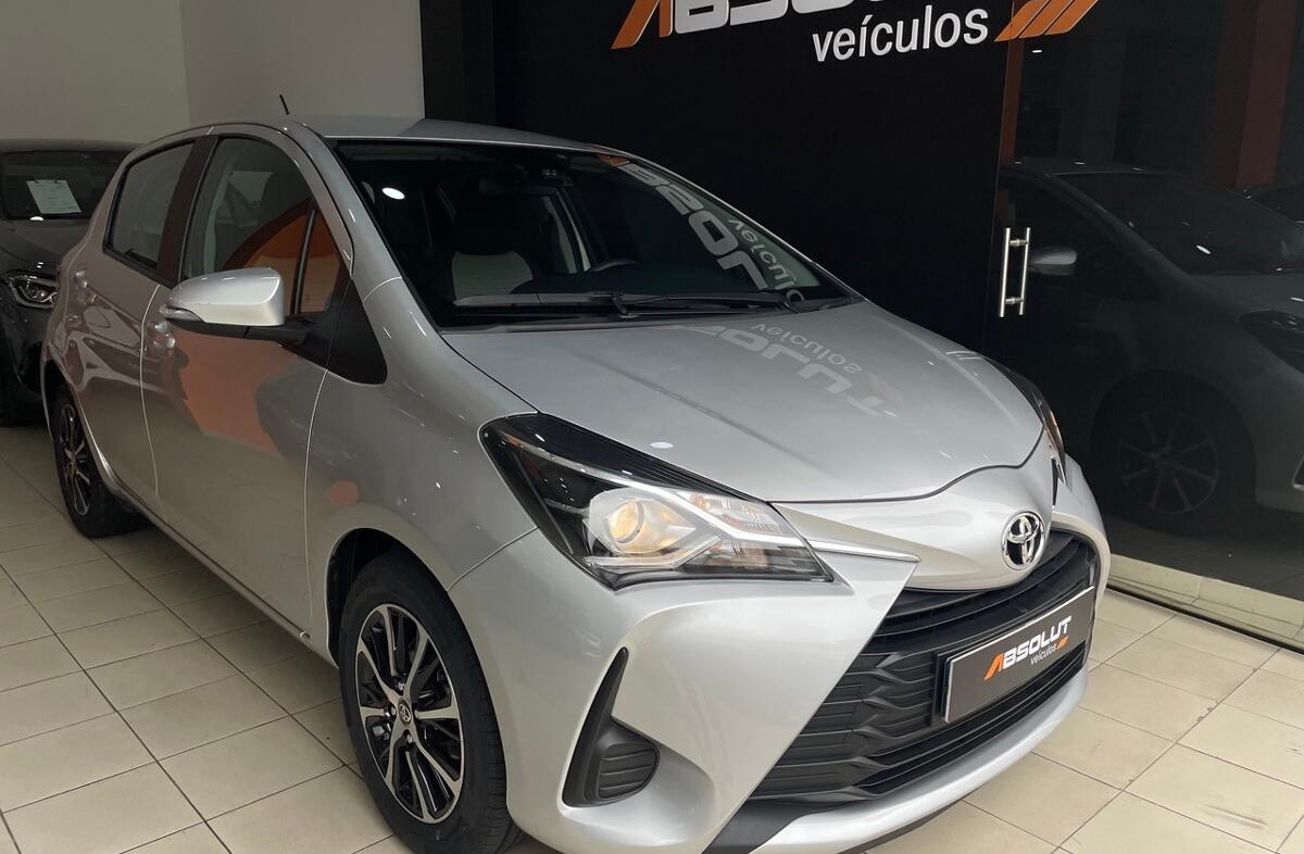 TOYOTA Yaris 1.0 VVT-i Comfort