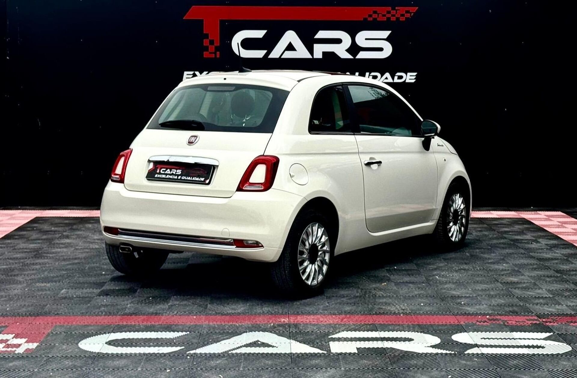 FIAT 500 1.0 Hybrid Dolcevita