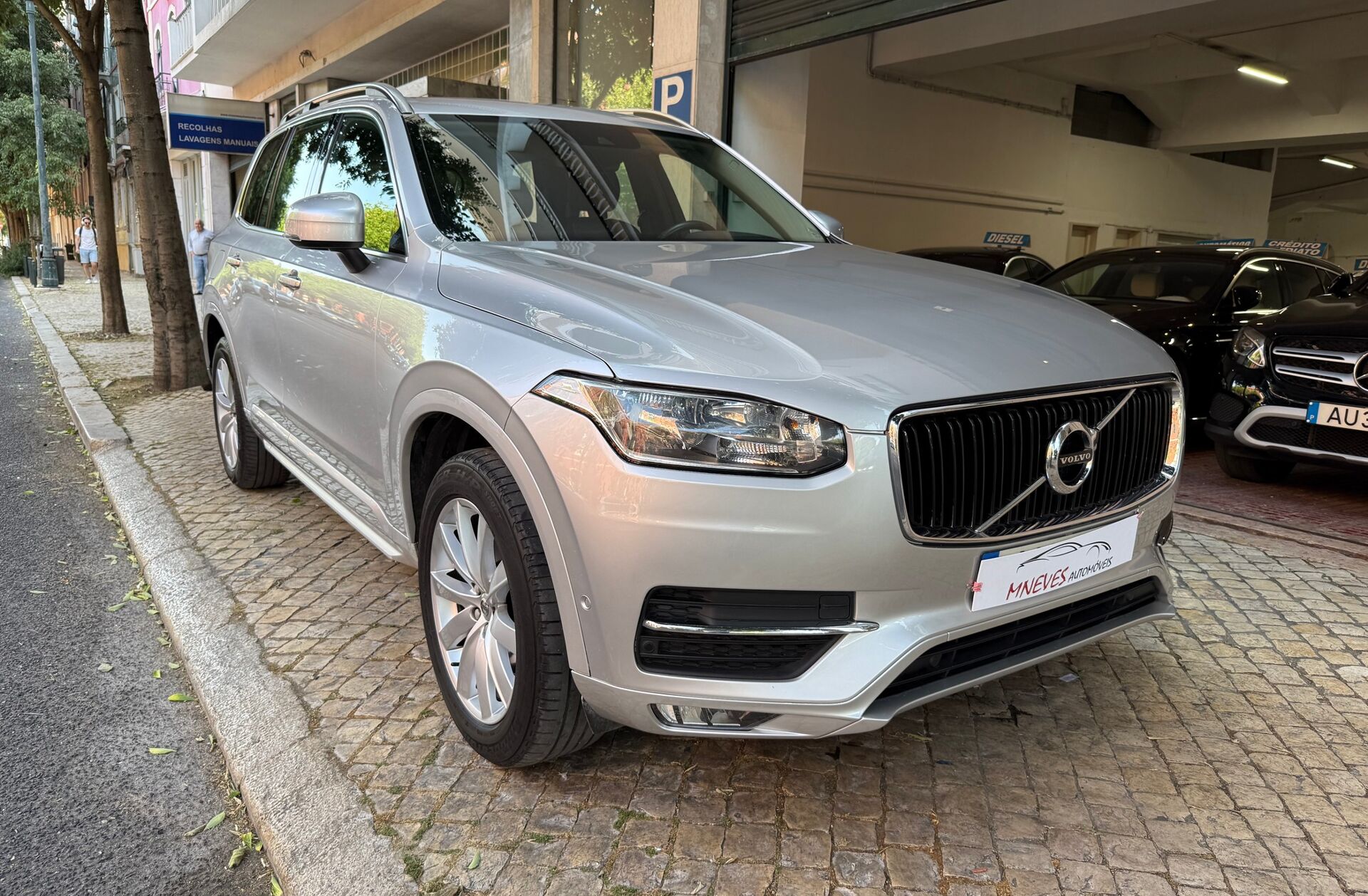 VOLVO XC90 2.0 D4 Momentum