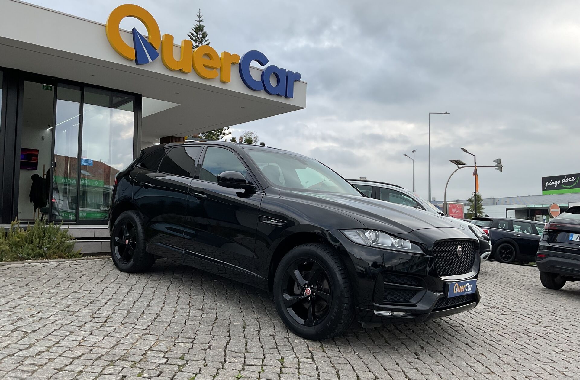 JAGUAR F-Pace 2.0 i4D R-Sport AWD Aut.