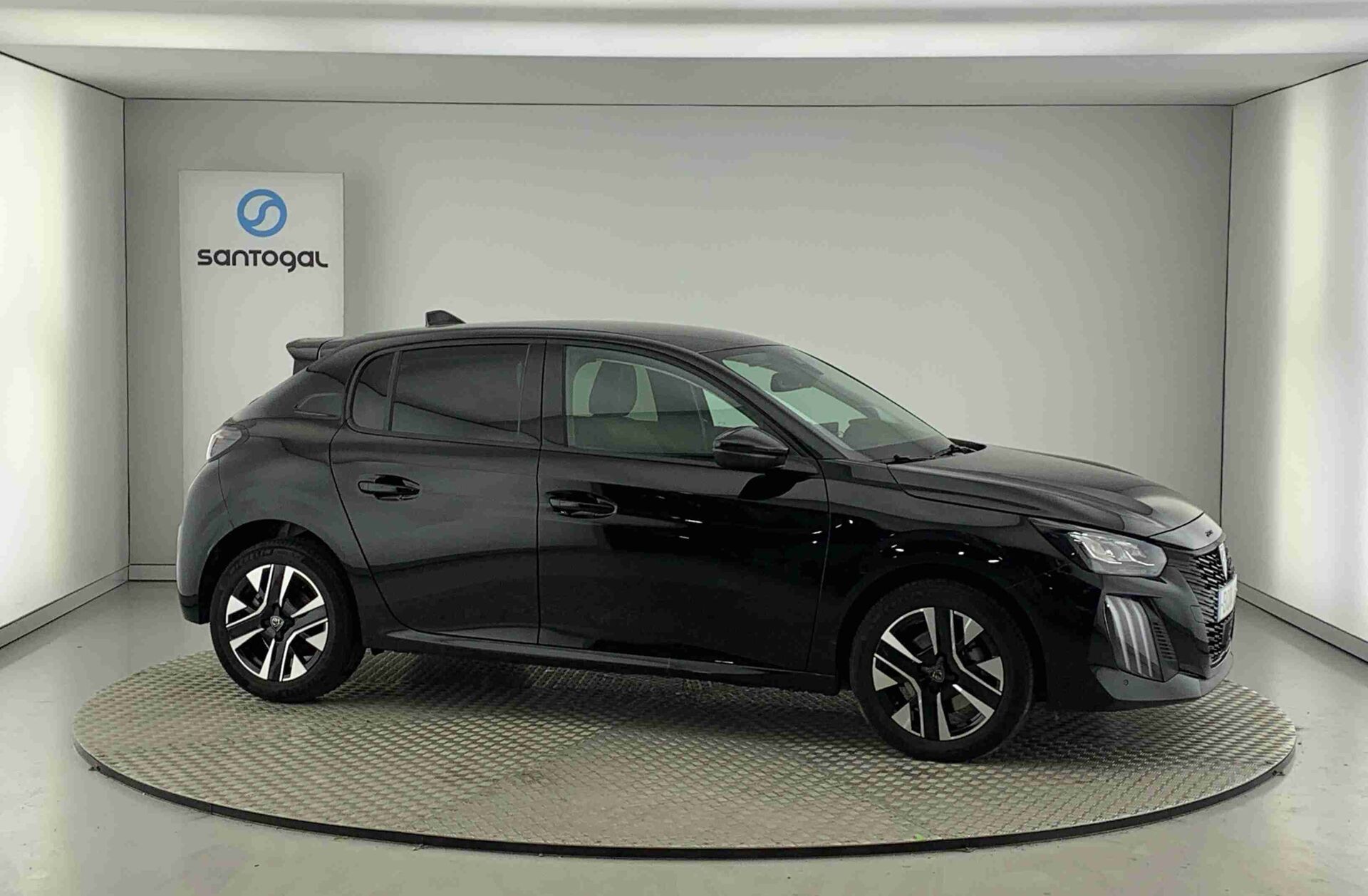 PEUGEOT 208 1.2 Hybrid Allure e-DCS6