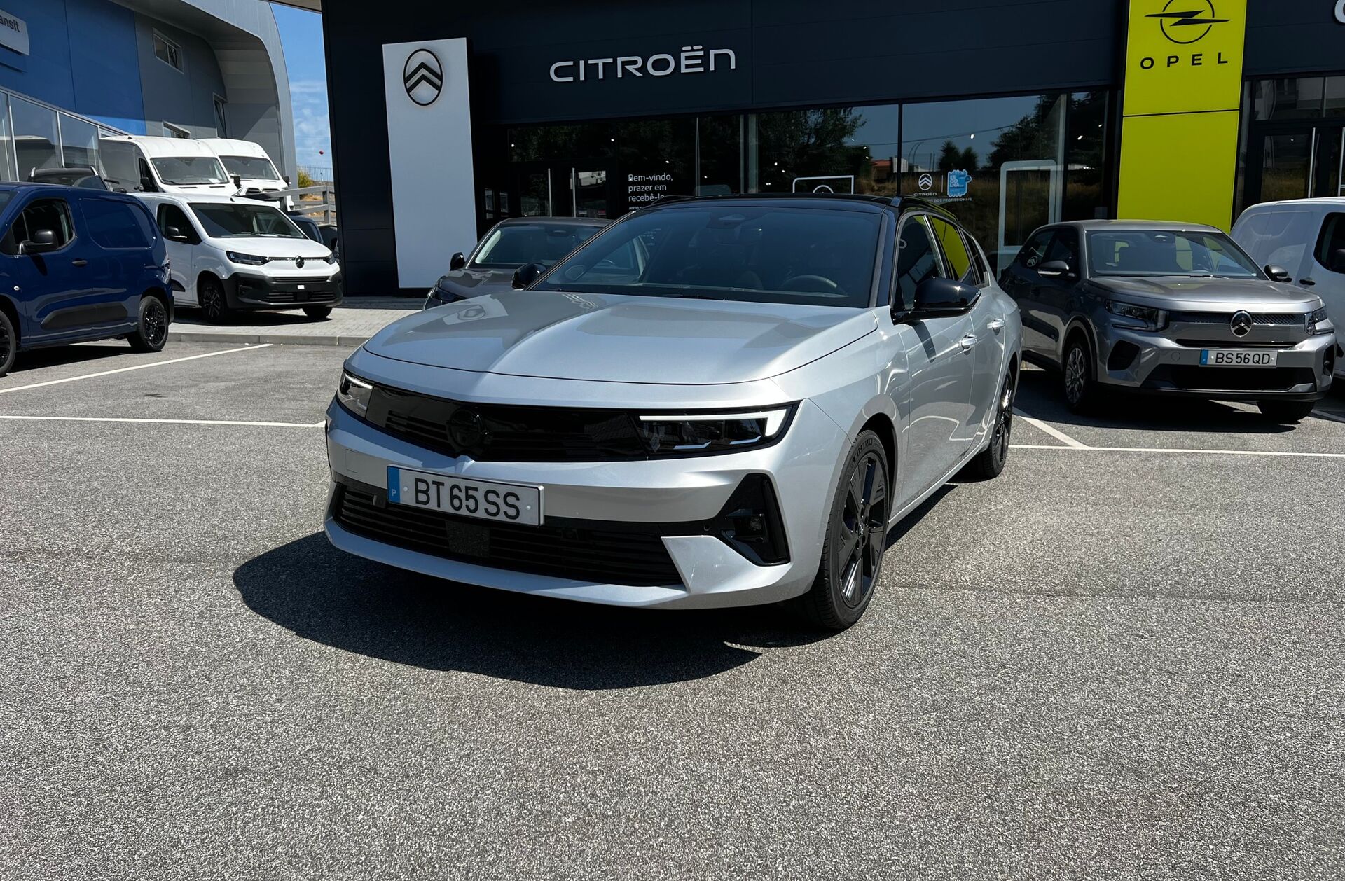 OPEL Astra 54 kWh GS