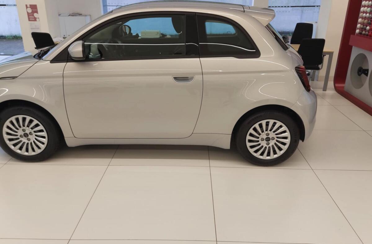 FIAT 500 42 kWh Novo 500