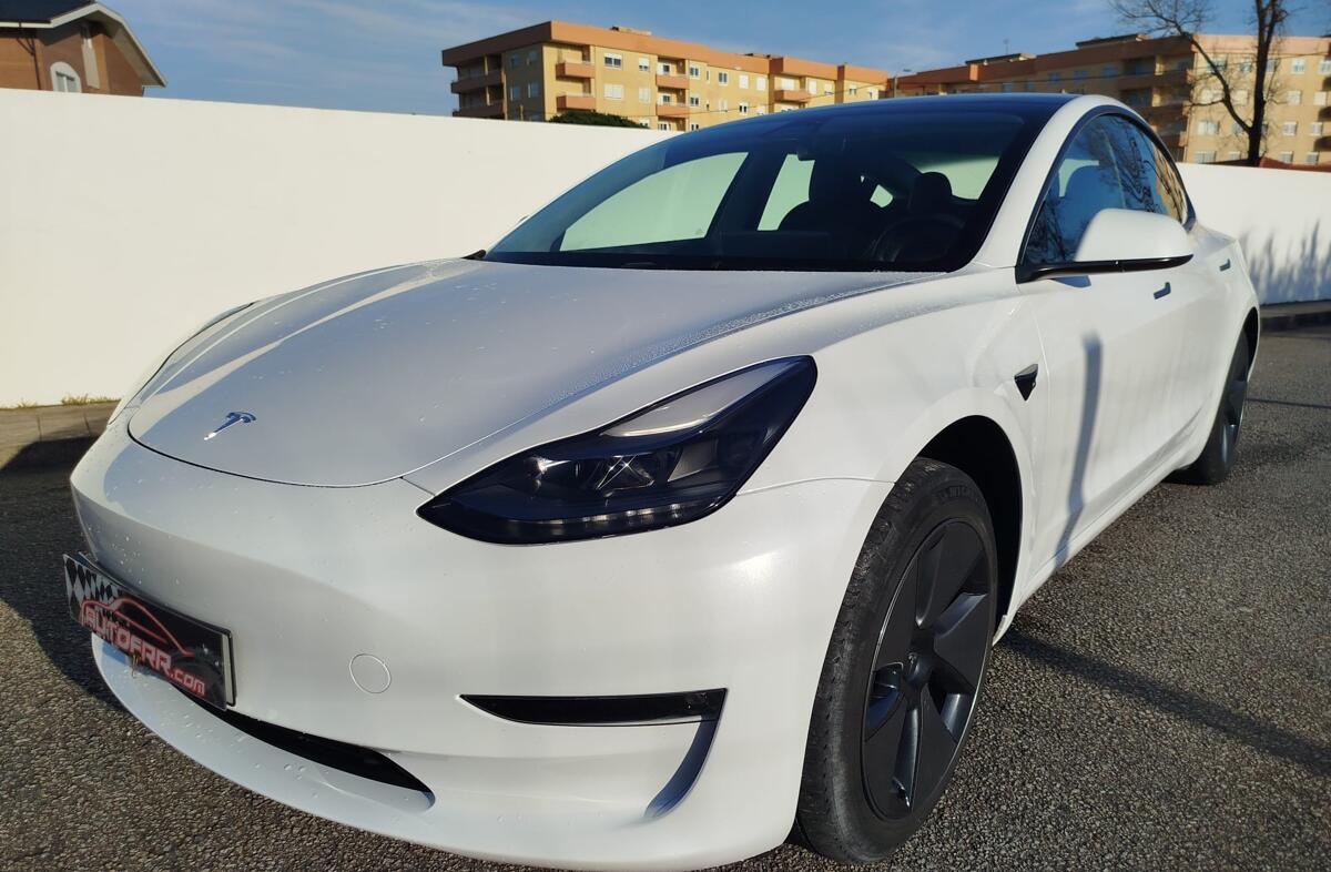 TESLA Model 3 Long Range Tração Traseira
