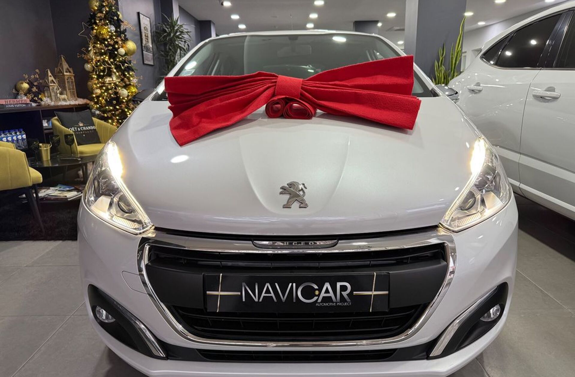 PEUGEOT 208 1.2 PureTech Style