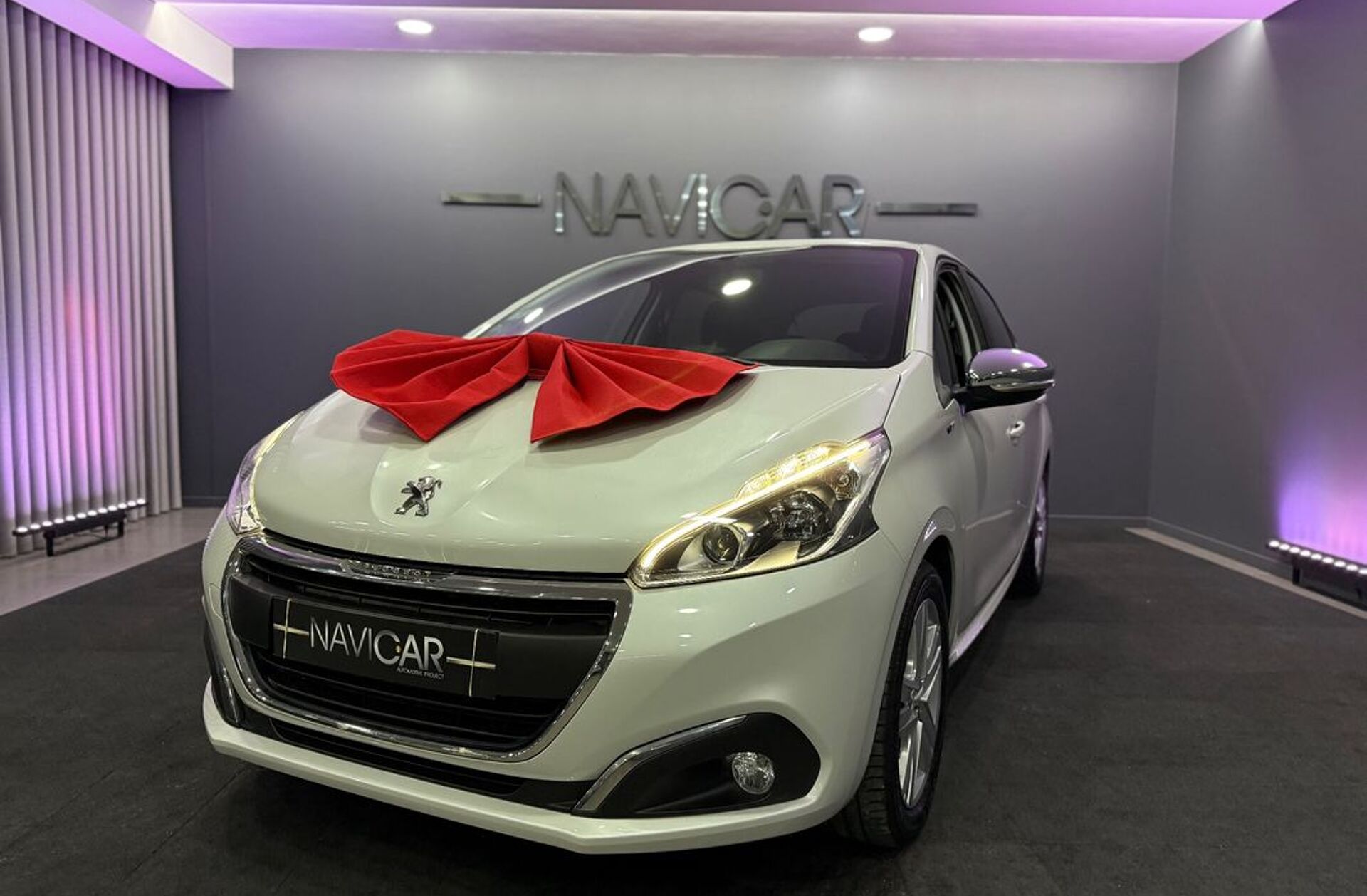 PEUGEOT 208 1.2 PureTech Style