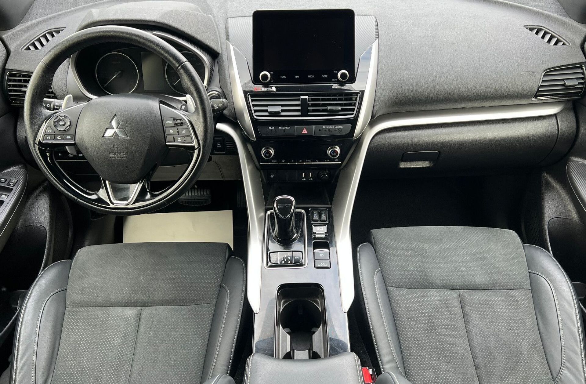 MITSUBISHI Eclipse Cross 2.4 PHEV eMotion