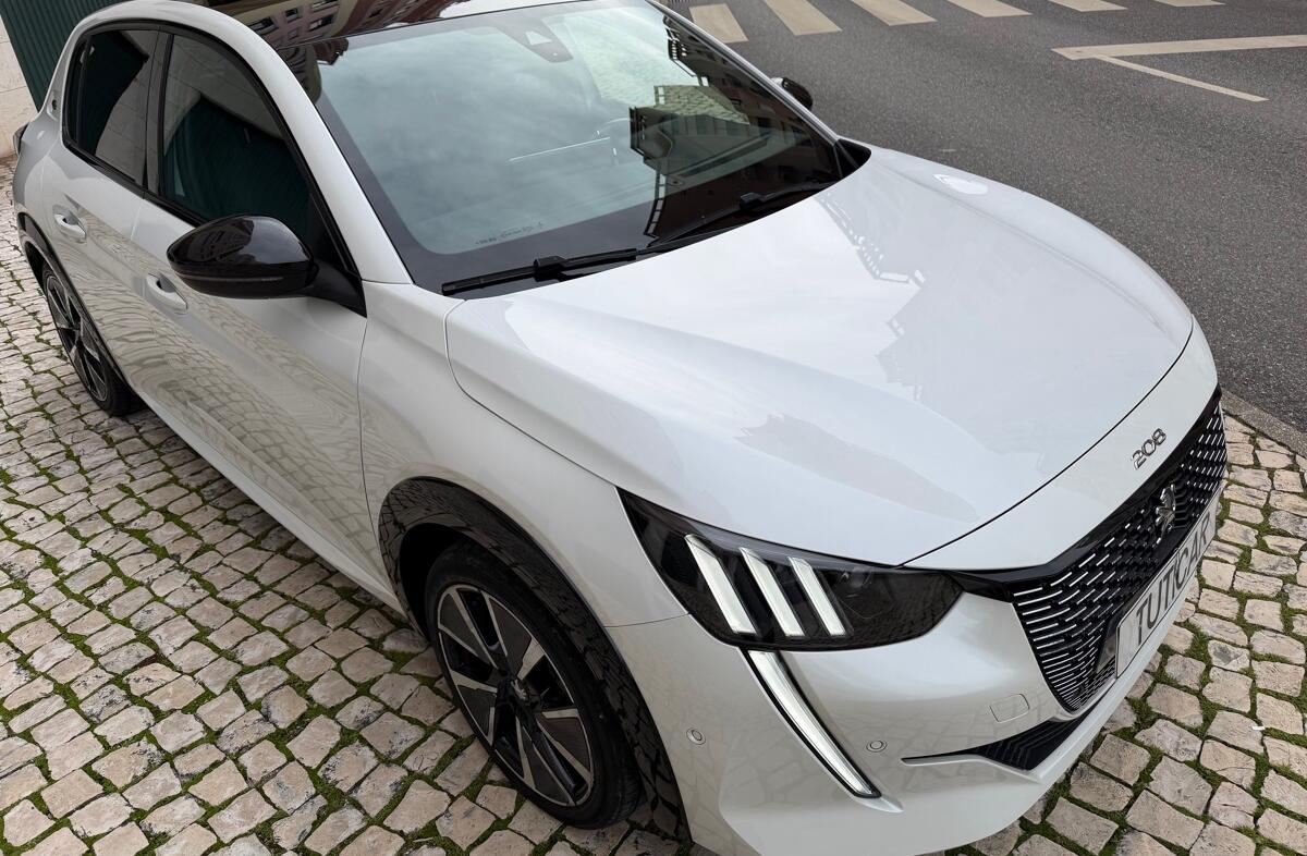 PEUGEOT 208 e- 50 kWh Active Pack